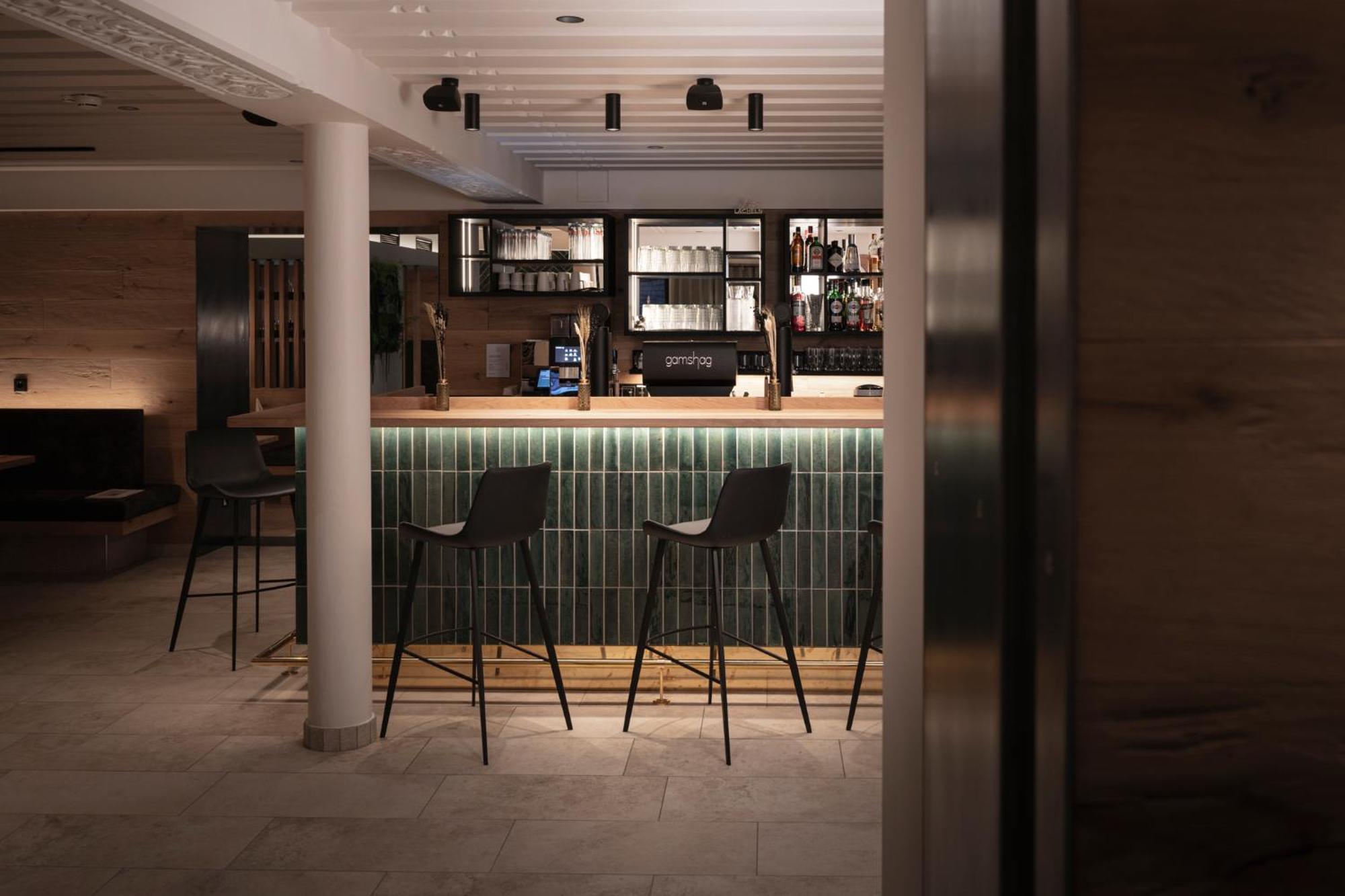 Gamshag Hotel 3*